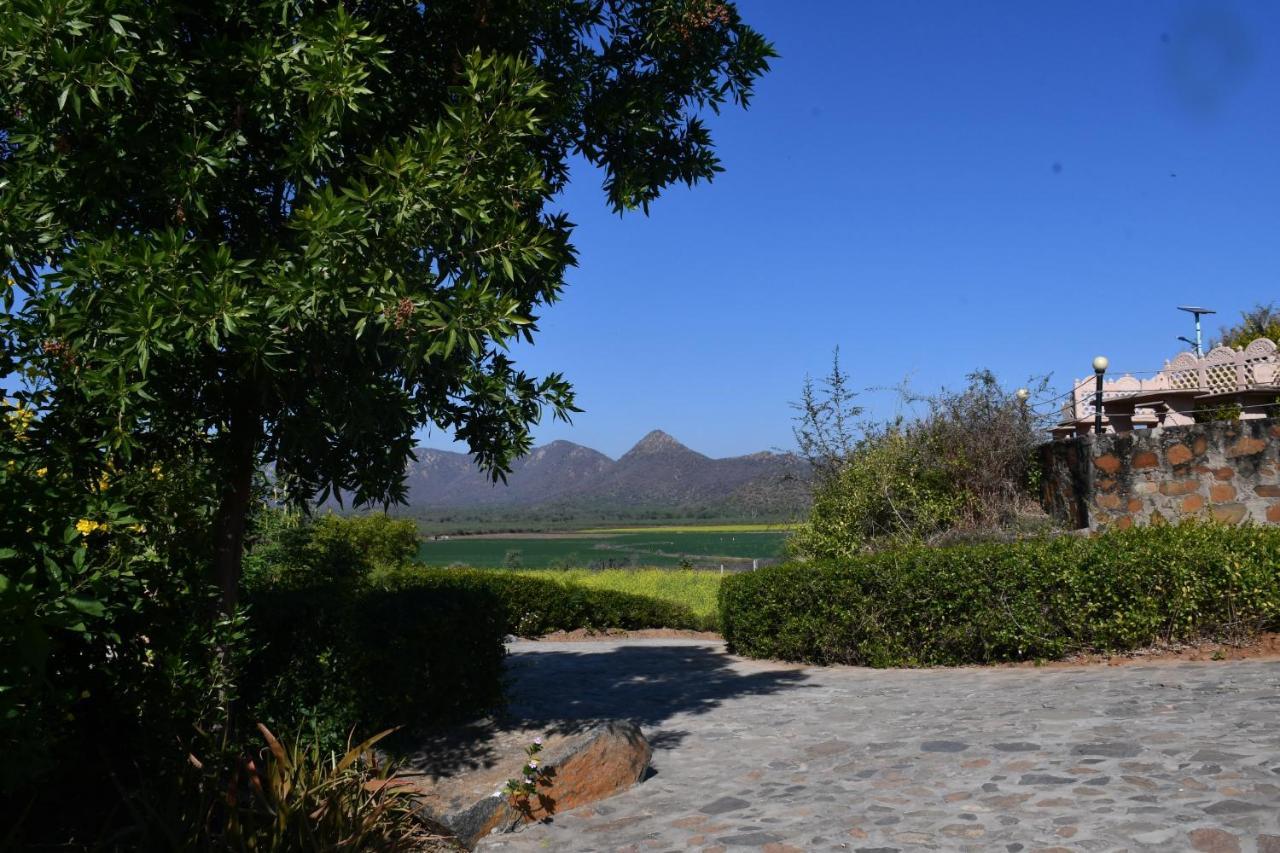 Prime Neelkanth Forest Retreat Resort Tehla Esterno foto