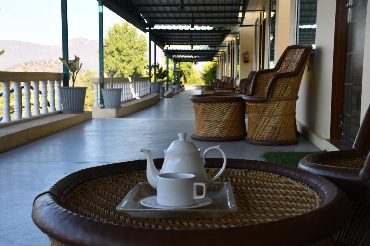 Prime Neelkanth Forest Retreat Resort Tehla Esterno foto